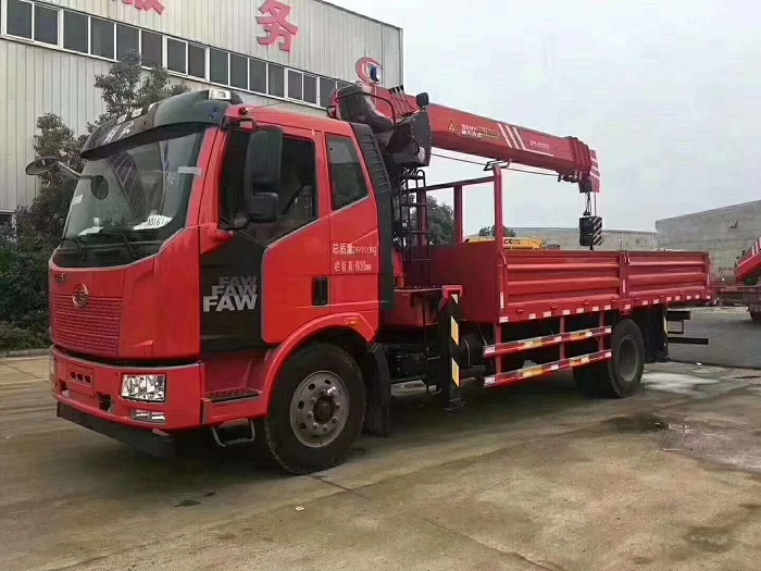 湖北专业随车吊厂家报价,湖北随车吊厂家有哪些