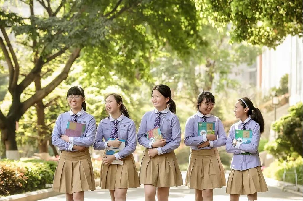 重庆鲁能巴蜀中学是公办还是民办,重庆鲁能巴蜀中学最好分校