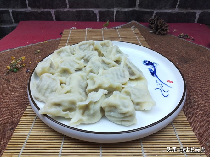 羊肉馅最好吃的调法最简单家庭版,大厨调羊肉馅的正确方法