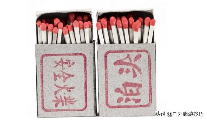 在户外怎么不用打火机和火柴生火,户外打火石生火需要准备的燃料