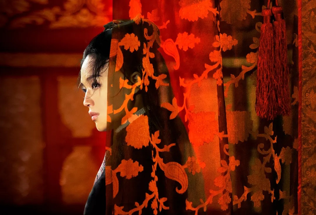 舒淇深v鲜艳华丽礼服,舒淇露腰白裙