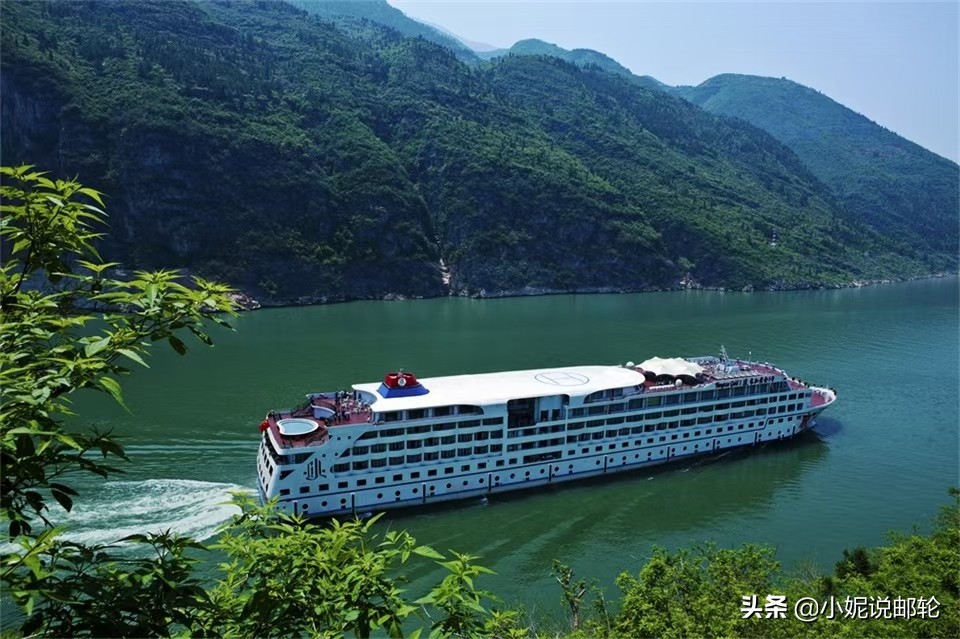 重庆坐船游三峡到宜昌需要几天,从重庆坐船到宜昌需要多长时间