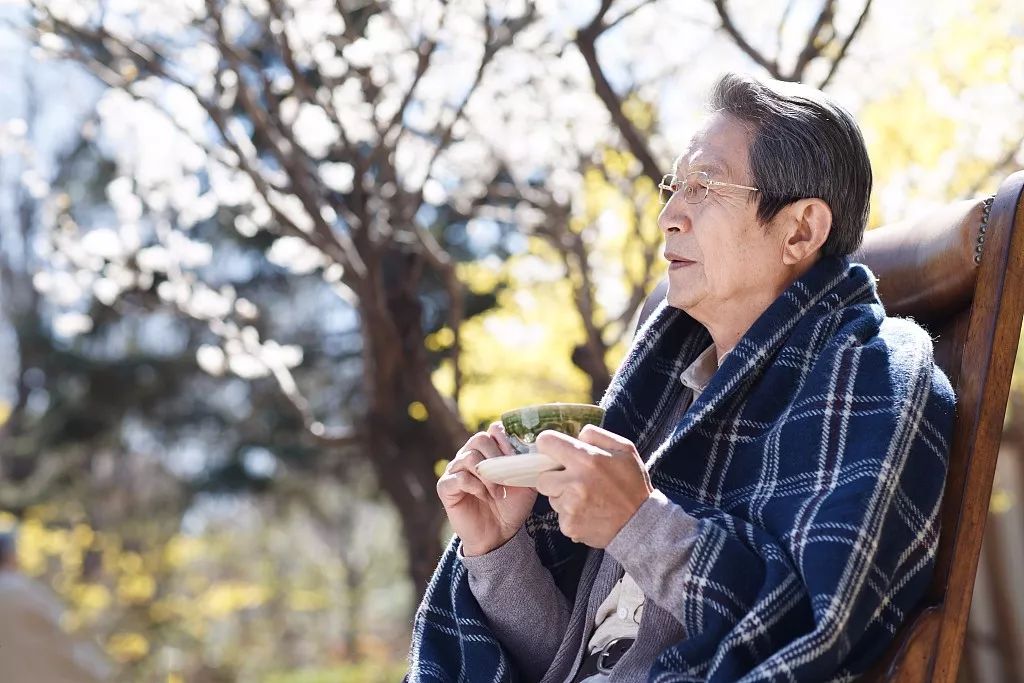 中医说的血热在西医里面是什么,血热妄征和血热是一样的吗