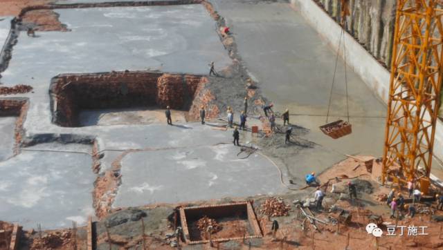 地基与基础工程标准施工步骤详解,建筑地基与基础施工品质验收规范