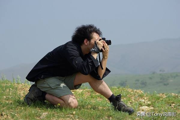 为什么专业摄影拍出来的照片失真,摄影拍的人像照片怎么那么歪