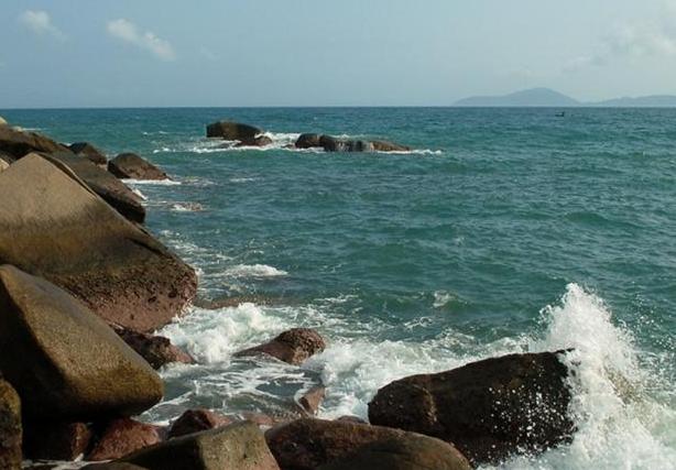 海南万宁有什么好地方,万宁海南长寿之乡最新排名