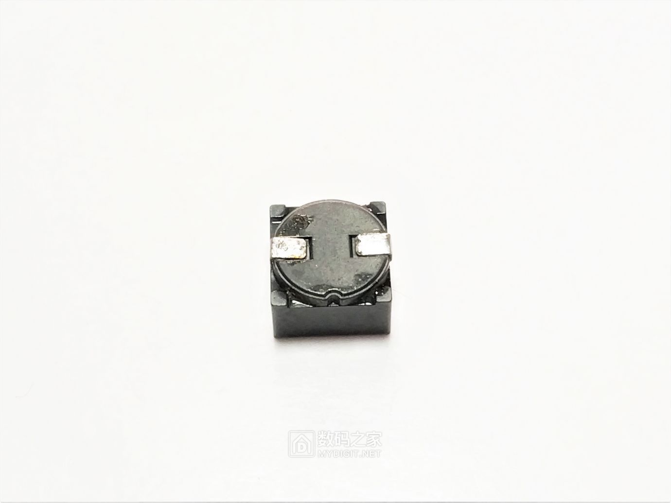 香水充电宝性能改进升级，扩展输出电流/改善散热，稳定输出5V2A