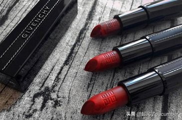 奥黛丽赫本与纪梵希的经典故事,奥黛丽赫本与纪梵希真的纯友谊