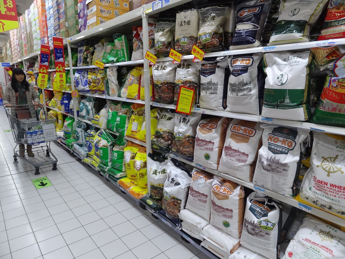 大米蒸米饭要注意什么,蒸大米的时候用不用水淘一下