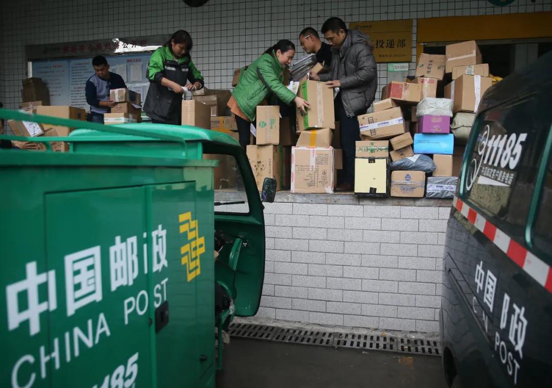 中国邮政放大招了！全面提速，全国主要城市次日达！“低调巨无霸”高调官宣，这才是顺丰真正对手？