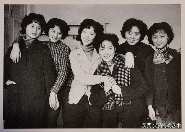 同为“五朵金花”，吴琼到底是如何评价「马兰」的？