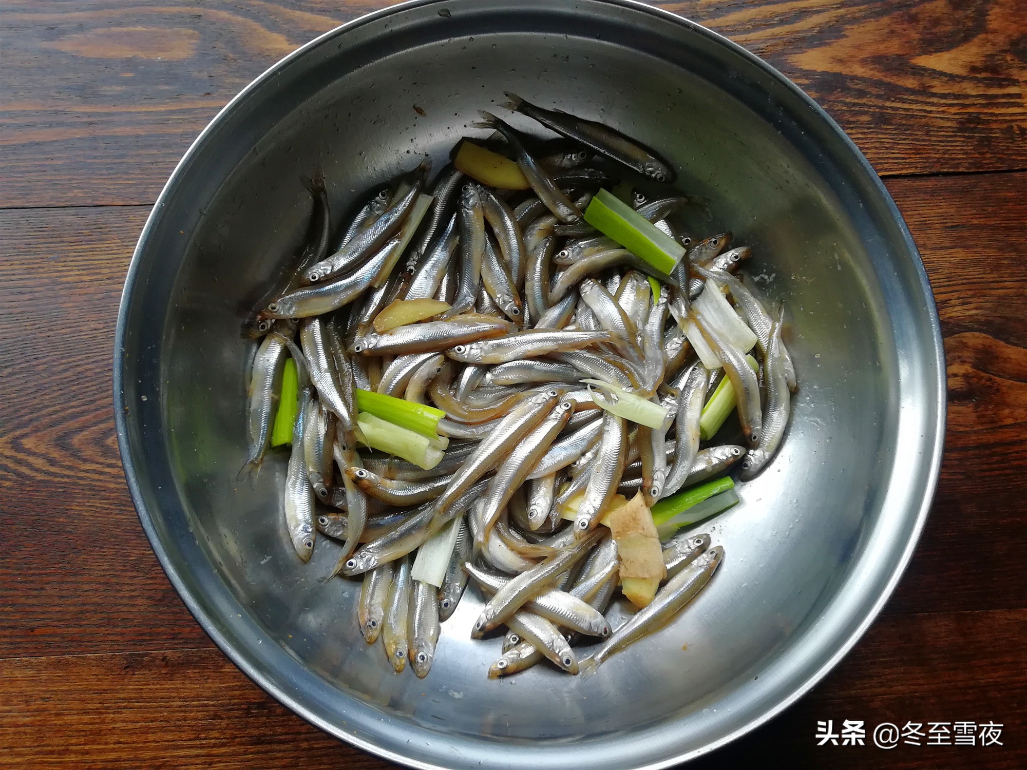 干炸带鱼用什么淀粉酥脆,做干炸鱼做法