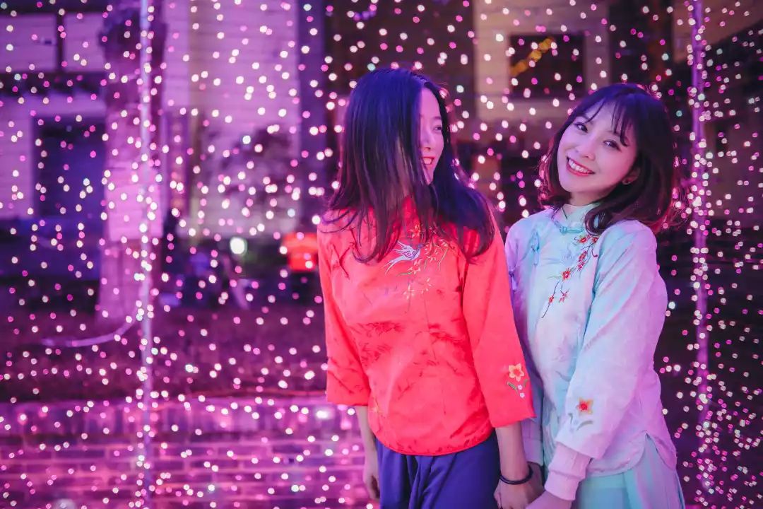 适合夜晚拍照的小众旅游点,热乎又好玩可以拍照的旅游地点