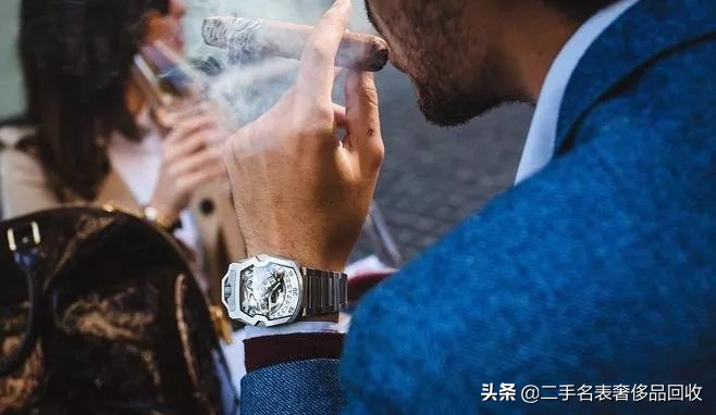 戴机械表好还是石英表好,戴手表是机械表好还是石英表好