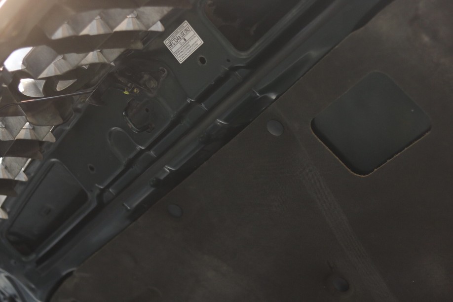 怪兽修车：修复一辆09款中东版丰田霸道，最终旧车变新车