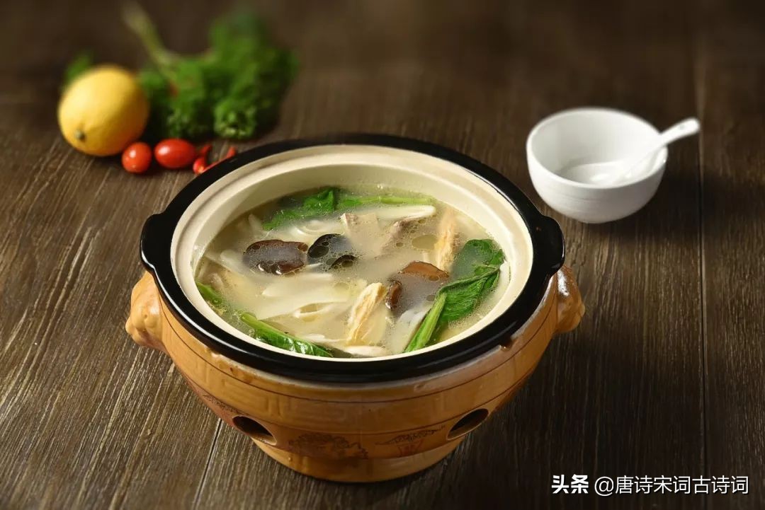 很经典的美食诗句,30首经典吃货诗词