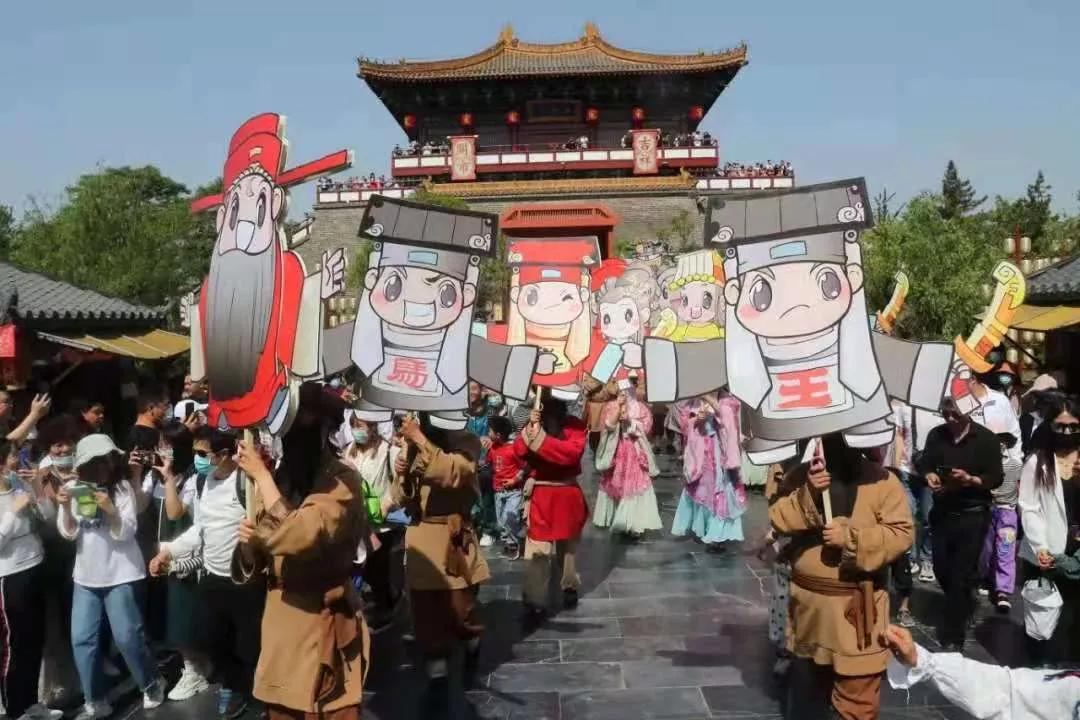 清明上河园终身年卡在哪里购买,清明上河园年票能升级终身票吗